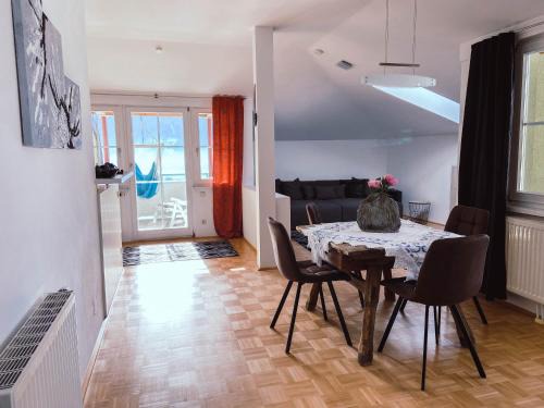 Sattendorf Apartment | Seaside Getaway: Ferienwohnung Karasek with Pet-Friendly Perks