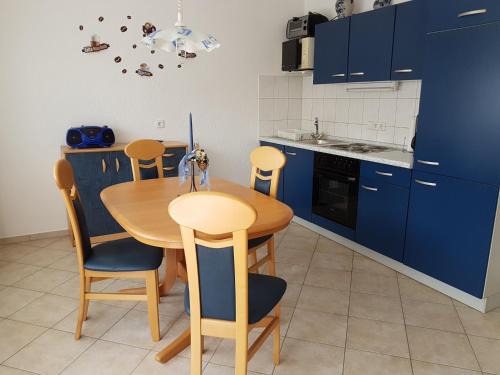 Philippsburg Apartment | Charming Retreat Near Heidelberg with Oceanfront Views