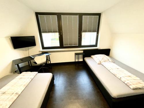Coburg Apartment | Cozy Retreat at Ferienwohnung Khorsandi Eins - Pet Friendly