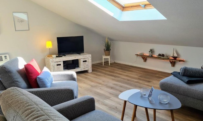 Maasholm-Bad Apartment | Cozy Ferienwohnung Kiekut 2 - Pet and Child Friendly Retreat