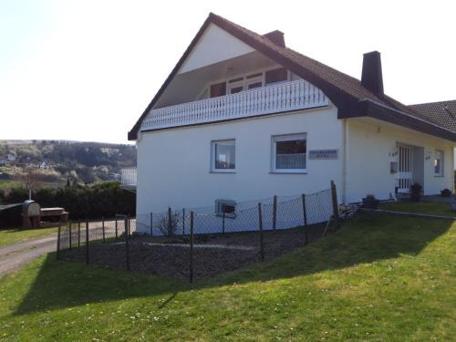 Oberzissen Apartment | Family-Friendly Retreat at Ferienwohnung Kittel - 9/10 Rated