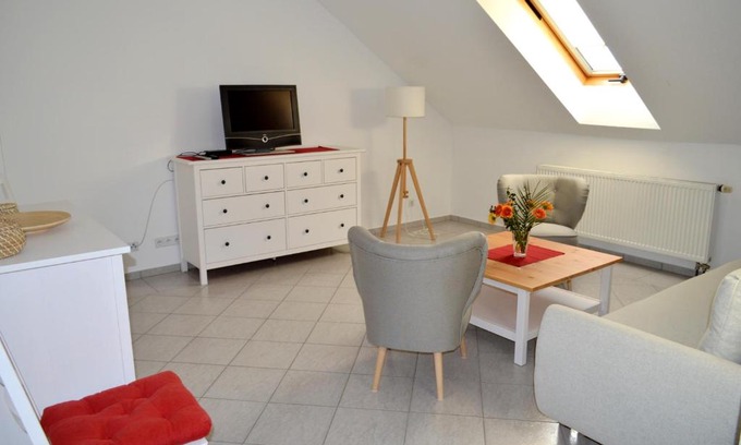 Dolni Lanov Apartment | Pet-Friendly Ferienwohnung Klaus with High Guest Ratings