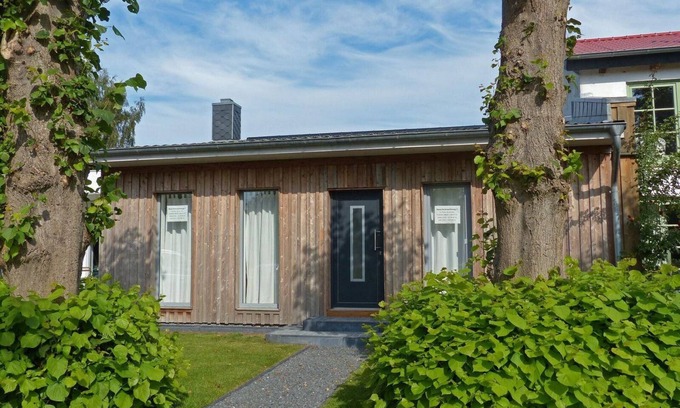 Brodersby Apartment | Pet-Friendly Oceanfront Retreat: "klein Westerland" Awaits