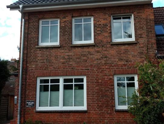 Lueneburg Apartment | Child-Friendly Ferienwohnung Klosterquartier - Rated 9/10