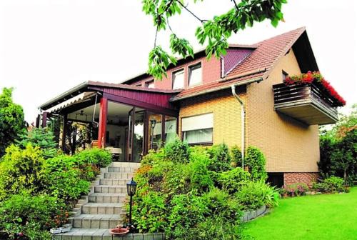 Badenhausen Apartment | Cozy Ferienwohnung Koch Nr 5 - Family-Friendly Retreat