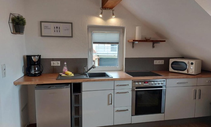 Juhohe Apartment | Budget-Friendly Stay at Ferienwohnung Kohl'sche Hof