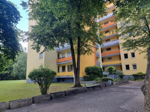 Hochzoll-Sud Apartment | Cozy Kuhsee Apartment - Pet & Child Friendly Retreat