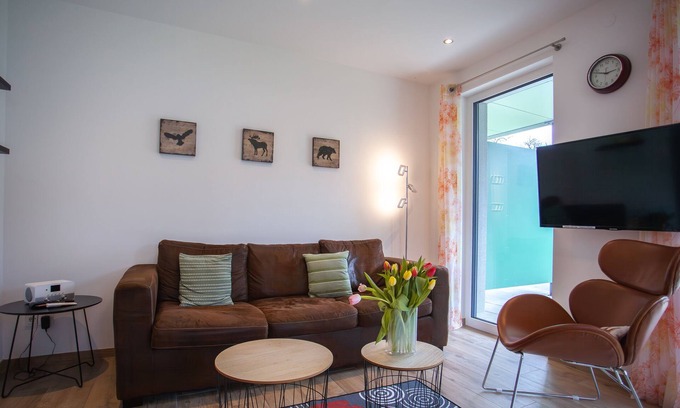 Langenargen Apartment | Guest Rated 10/10: Ferienwohnung Lago Rosso with Lake View
