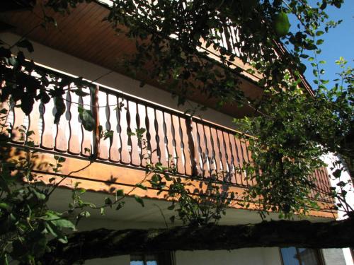 Zirndorf Apartment | Family-Friendly Ferienwohnung Lautner with Top Guest Ratings