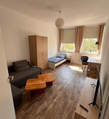 Eutritzsch Apartment | Family-Friendly Ferienwohnung Leipzig for Memorable Stays