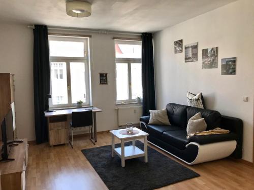 Leutzsch Apartment | Discover Ferienwohnung Leutzsch near Leipzig Auenwald