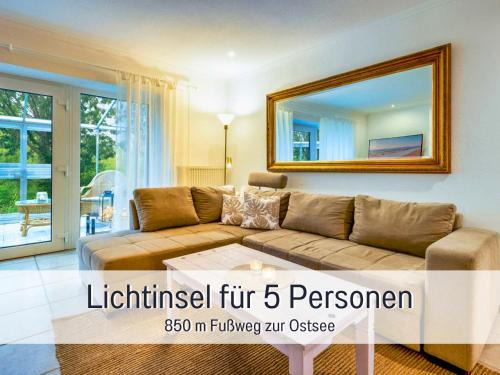 Steinberg Apartment | Family-Friendly Ferienwohnung Lichtinsel with Ocean View