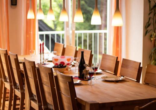 Gemarkung Weilstetten Apartment | Top-Rated Ferienwohnung Lochenblick: Ideal for Families