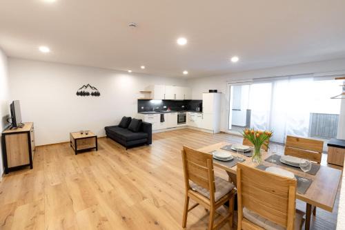 Schomburg Apartment | Oceanfront Retreat at Ferienwohnung Müller GbR - Guest Rated 9.8