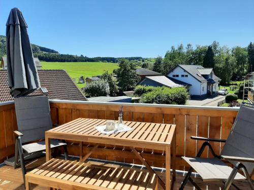 Wallenborn Apartment | Pet-Friendly Ferienwohnung Marion with Oceanfront Views