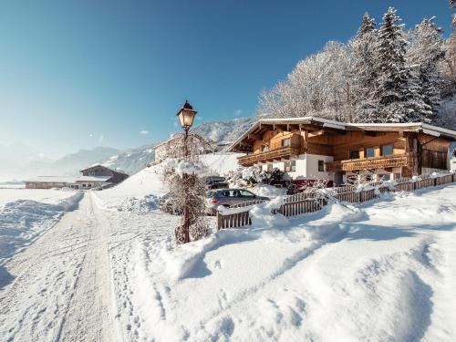 Zellbergeben Apartment | Cozy Ferienwohnung Martin with Pet-Friendly Amenities
