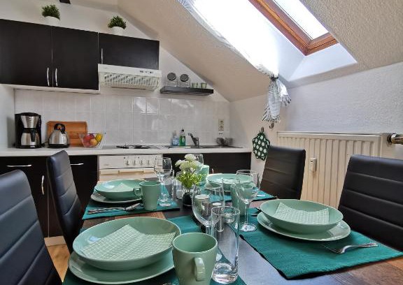 Bergen Apartment | Family-Friendly Ferienwohnung MayKäfer with Pet Amenities