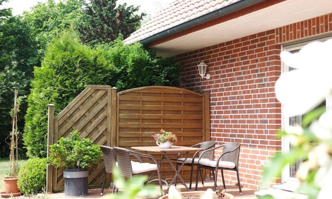 Lippramsdorf Apartment | Scenic Vacation Apartment for 1-4 Guests with Kitchen