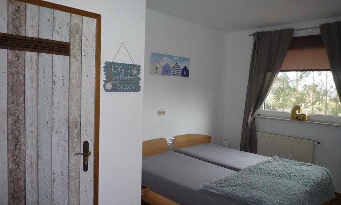 Heede Apartment | Family-Friendly 3-Bedroom Apartment with Kitchen Access
