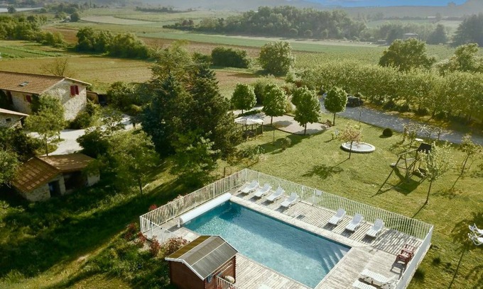 Marsaz Apartment | Family-Friendly Apartment with Heated Pool and Ocean View