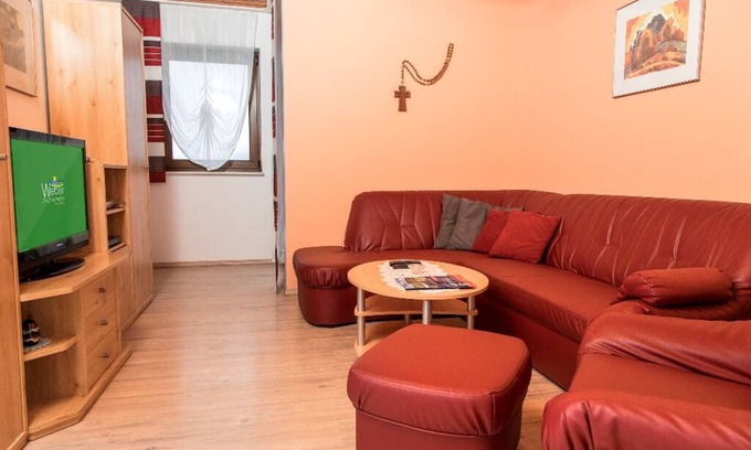 Haibuhl Apartment | Comfortable Holiday Apartment with Breakfast in Haibühl