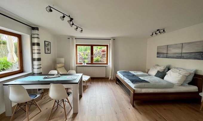 Wilhelmsdorf Apartment | Stunning Ferienwohnung with Oceanfront Garden Views