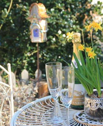 Laufenburg Apartment | Cozy Holiday Apartment with Ocean View in Laufenburg