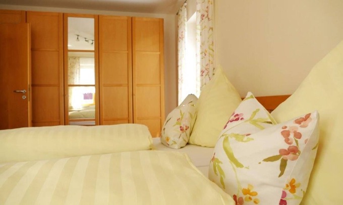 Absberg Apartment | Cozy Retreat with Private Terrace and Child’s Room