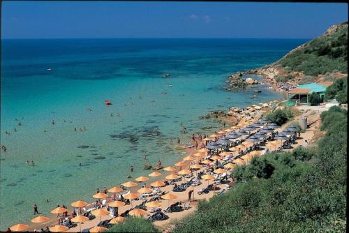 Le Castella Apartment | Scenic Oceanfront Apartment in Juwel Le Castella