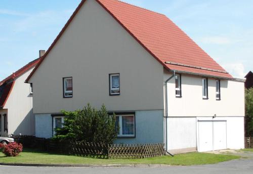 Oberharz am Brocken Apartment | Family-Friendly Ferienwohnung Nichau with Kitchen Amenities