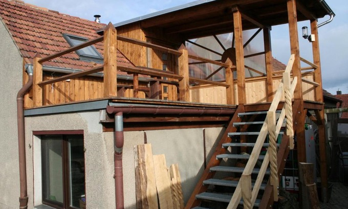 Berbisdorf Apartment | Charming Ferienwohnung Nicklich: Family-Friendly Getaway