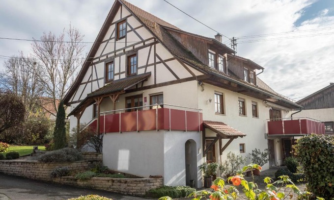 Deggenhausertal Apartment | Family-Friendly Ferienwohnung Nr 1 with Great Amenities
