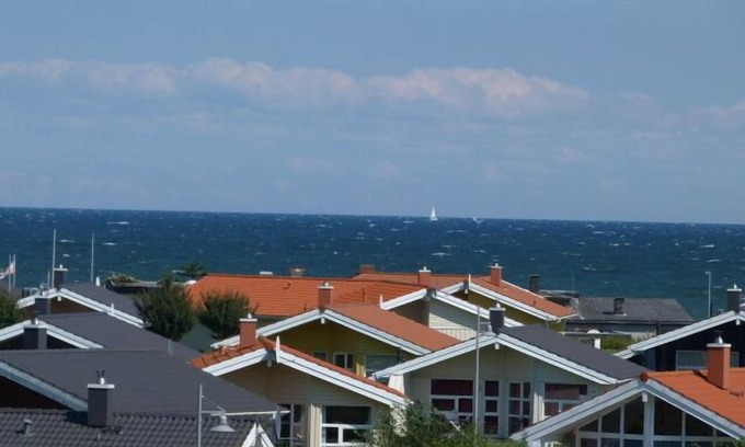 Schoenhagen Apartment | Top-Rated Penthouse with Ocean View in Schönhagen