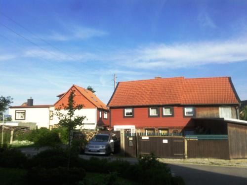 Druebeck Apartment | Stunning Ferienwohnung Osterbrink with Ocean View & Hot Tub