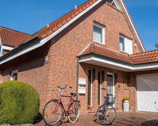 Leer Apartment | Experience Comfort at Ferienwohnung Ostfriesenglück