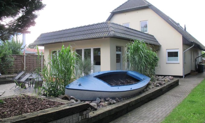 Ribnitz-Damgarten Apartment | Cozy Ferienwohnung Near the Baltic Sea - Family & Pet Friendly