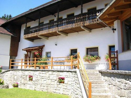 Wildenranna Apartment | Child-Friendly Retreat at Ferienwohnung Pension Hauer Hof