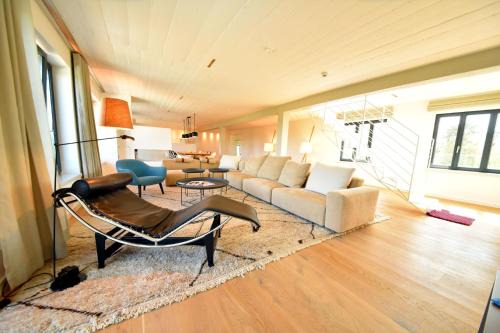 Binz Apartment | Experience Oceanfront Bliss at Prora Düne 7 - Guest Rated 9/10