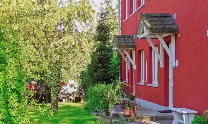 Poseritz Apartment | Top-Rated 1 Bedroom Stay in Poseritz with Spa & Kitchen