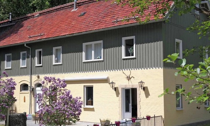 Hahnenkopf Apartment | Enchanting Apartment in Historic Coach - Rated 9.8/10!