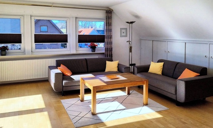 Kappeln Apartment | Welcoming Ferienwohnung Regina in Kappeln with Kitchen