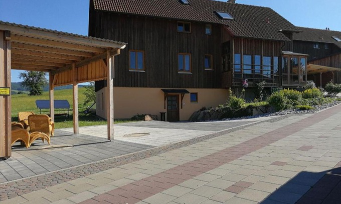 Unterweid Apartment | Pet-Friendly Ferienwohnung Rhön with Spa & Hot Tub Access