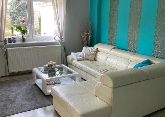 Schonebeck Apartment | Pet-Friendly Retreat at Ferienwohnung Sarah for Families