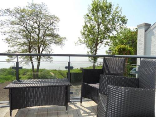 Orth Apartment | Discover Ferienwohnung - Schöne Aussicht for Your Getaway