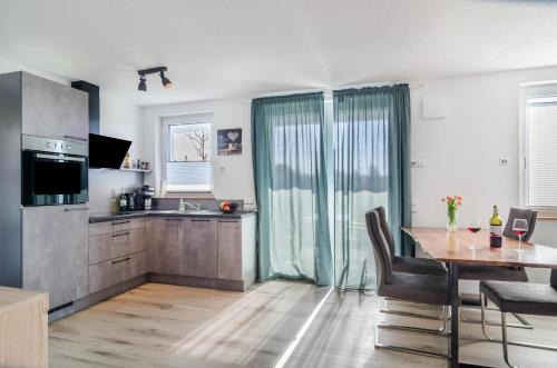 Ueberlingen Apartment | Discover Ferienwohnung Scheu: Guest Rated 8.8/10
