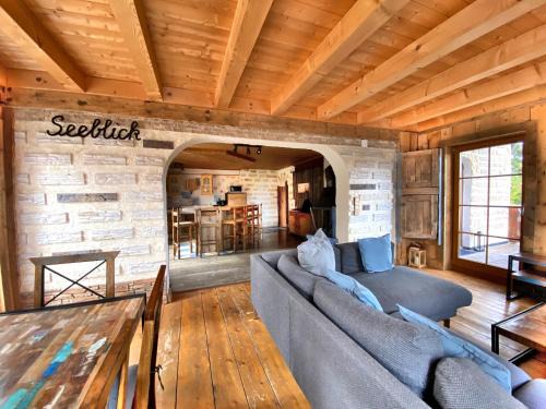 Barental Apartment | Pet-Friendly Family Retreat at Ferienwohnung Seeblick Nr 2