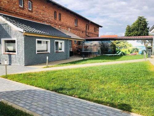 Mollenbeck House | Discover Ferienwohnung Seenrunde: Family-Friendly Retreat