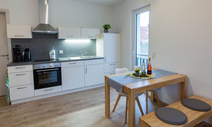 Oberschwappach Apartment | Cozy Getaway at Ferienwohnung "Silvaner" with Breakfast