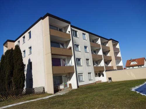 Selb Apartment | Family-Friendly Ferienwohnung "Sonnenschein" - Rated 8.8