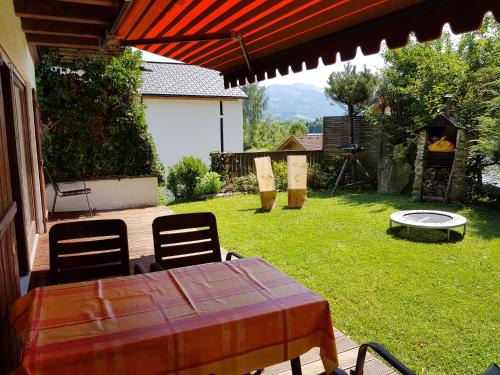 Blaichach Apartment | Discover Ferienwohnung Sonthofenersee: Pet-Friendly Retreat